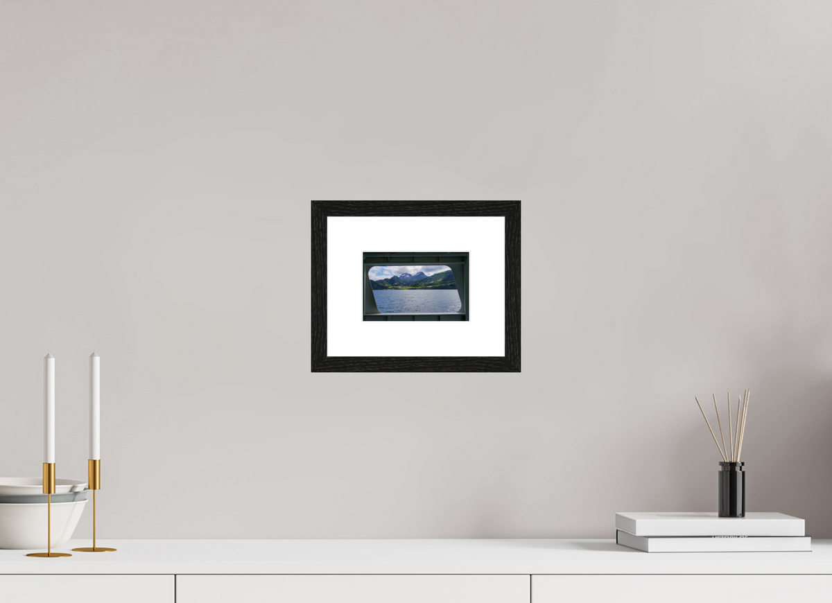6 x 4″, Glossy Print (Framed) Norway3