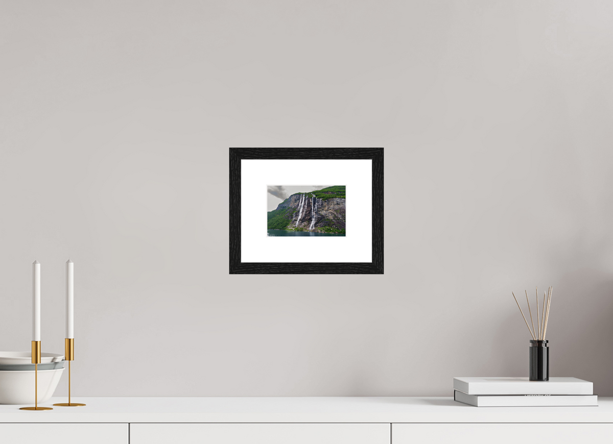 6 x 4″, Glossy Print (Framed) Norway1