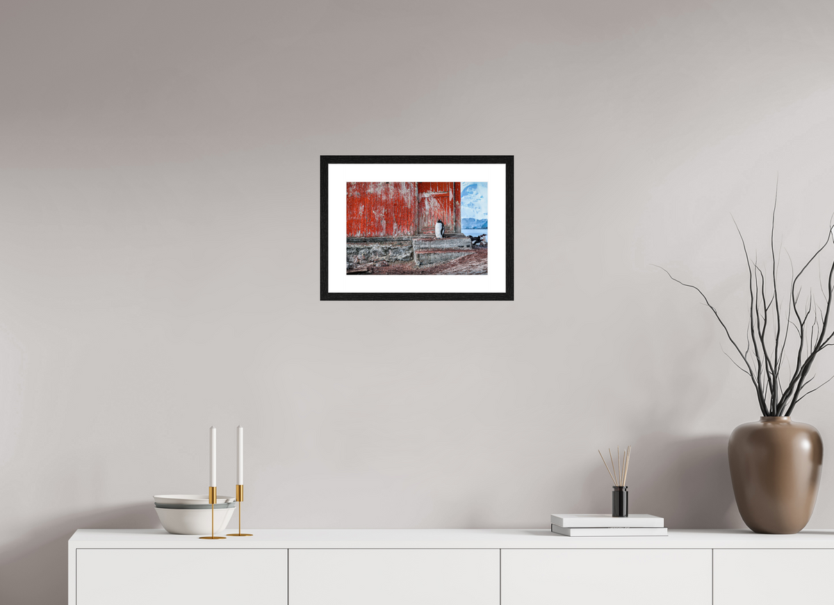 15 x 10″, Glossy Print (Framed) A3